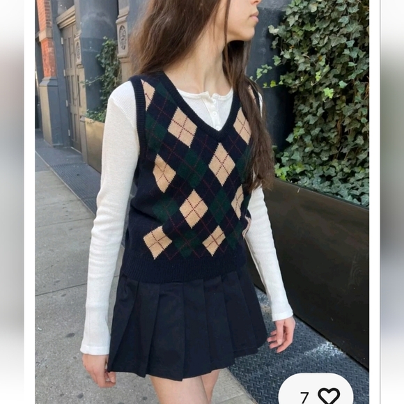 Brandy Melville Peyton Wool Blue Argyle Sweater Vest One Size Academia Preppy - Picture 1 of 5